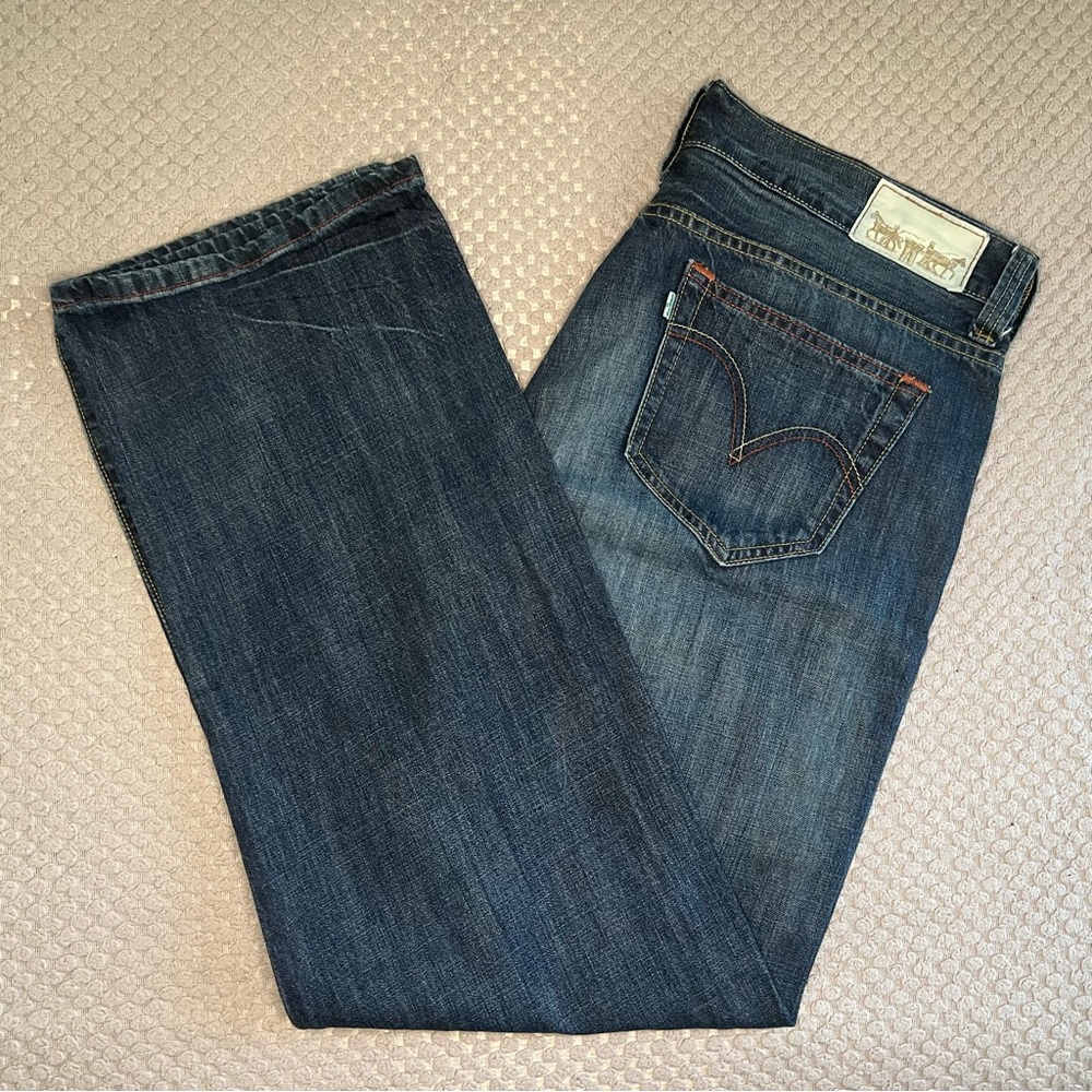 Levi's Selvedge Premium Color Stitch Medium-Dark Loose Fit White Tab/Label Jeans